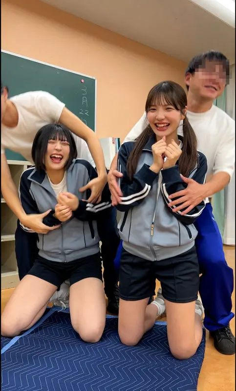 佐藤愛瑠 | 豪華共演！中出しと巨乳の融合 エロいプレイ画像-4