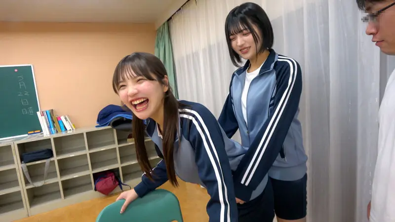 佐藤愛瑠 | 豪華共演！中出しと巨乳の融合 エロいプレイ画像-3